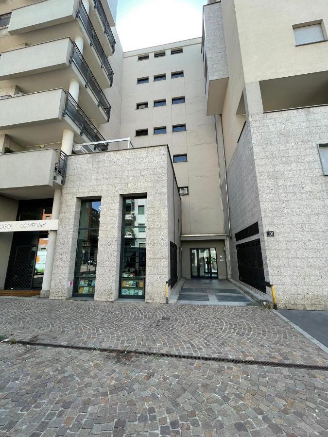 Tortona-Design District, Splendido Appartamento Con Garage Privato Milan Exterior photo